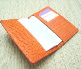 Leather passport cover. Snakeskin passport holder